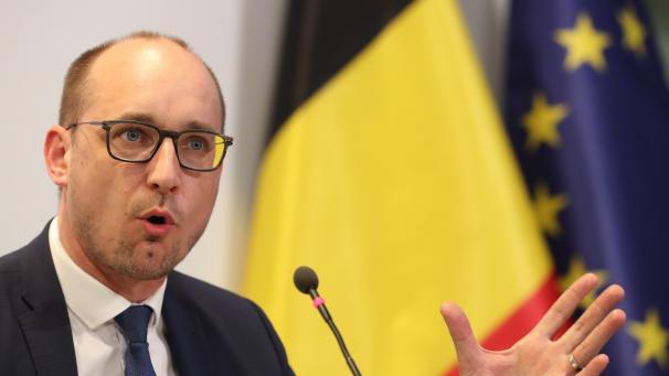 <p>Vincent Van Peteghem</p>