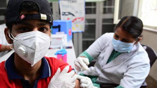 <p>Die Entwicklungsländer brauchen die Hilfe der westlichen Industrienationen, um ihrer Bevölkerung einen ausreichenden Impfschutz zu geben.</p>