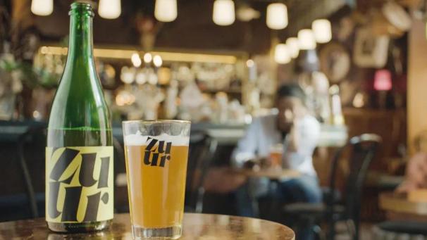 <p>Dem Horeca-Sektor steht das Wasser bis zum Hals. Für die Besitzer von Brüsseler Cafés und Kneipen wurde die „Zuur“-Kampagne zur Kapitalbeschaffung gestartet.</p>