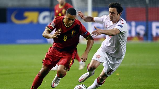 <p>Youri Tielemans (links) und Thomas Delaney treffen bei der EM aufeinander.</p>