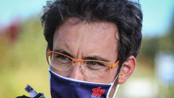 <p>Thierry Neuville fährt weiter bei Hyundai Motorsport.</p>