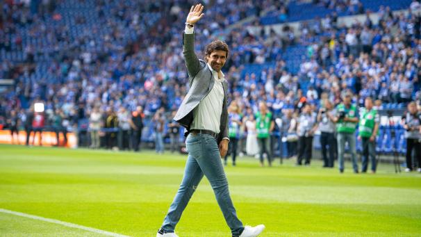 <p>Wird er der neue Mann in Frankfurt: Raul?</p>