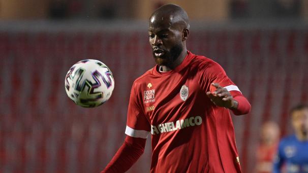 <p>Didier Lamkel Zé verpasst das Topspiel gegen Anderlecht nach einem positiven Coronatest.</p>