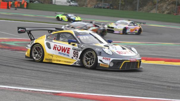 <p>Die 24h Spa-Francorchamps halten trotz Corona am Termin des 31.Juli/1. August 2021 fest.</p>