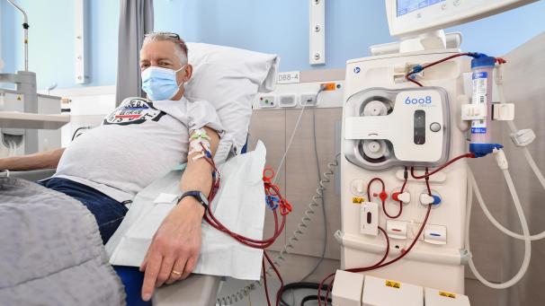 <p>Ohne Dialyse geht es nicht: Joachim Weinberg lässt die mehrstündige Prozedur seit drei Jahren mehrmals wöchentlich über sich ergehen.</p>