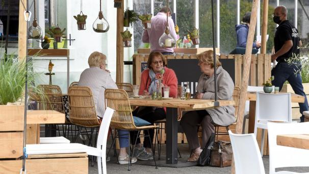 <p>„La Terrasse“ ist ein Erfolgsrezept: Im vergangenen Jahr war die provisorische Terrasse stets gut besucht.</p>