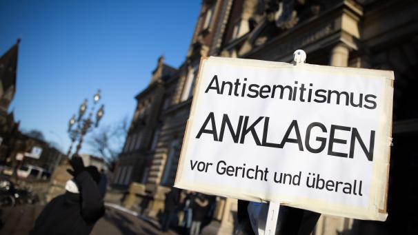 <p>Antisemitismus beschäftigt in NRW den Staatsschutz und den Landtag.</p>