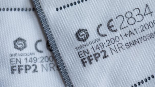 <p>Der Betrug mit Masken war vor allem zu Beginn der Corona-Pandemie eine beliebte Masche von Kriminellen.</p>