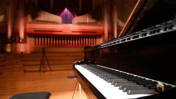 <p>Publikum ist aufgrund der Corona-Pandemie im Kulturzentrum Flagey nicht zugelassen.</p>