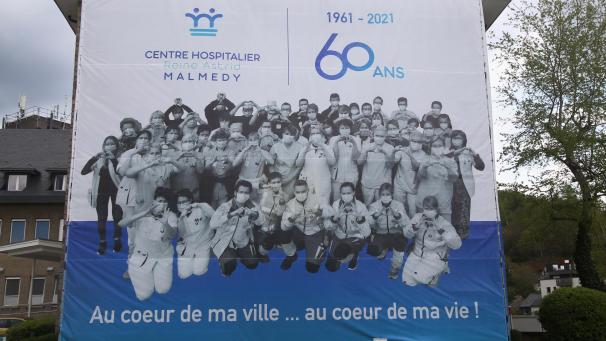 <p>Chram Banner zum 60. (Foto NC-Media)</p>