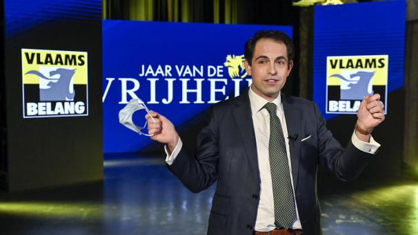 <p>Der Vlaams Belang und sein Vorsitzender, Tom Van Grieken, sind in Flandern sehr populär.</p>