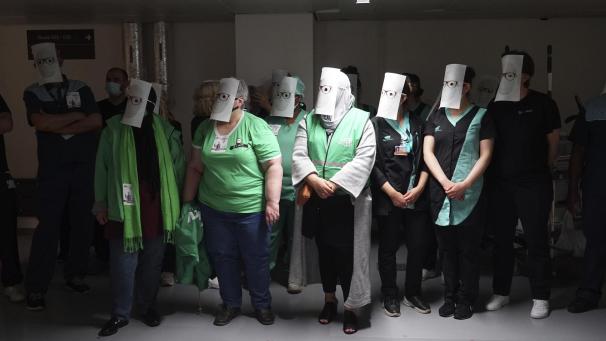 <p>Proteste des Reinigungspersonals am Dienstag in der Uniklinik in Gent</p>