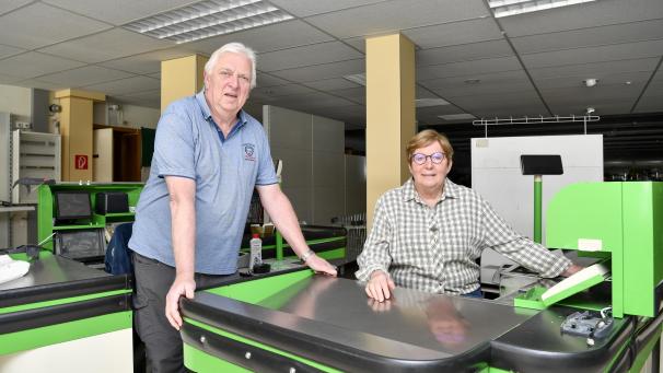 <p>Kurt und Marly Von der Lahr öffnen am heutigen Samstag zum letzten Mal ihren Unic in St.Vith.</p>