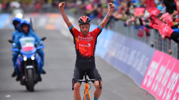 <p>Damiano Caruso vom Team Bahrain-McLaren sicherte sich den Etappensieg.</p>