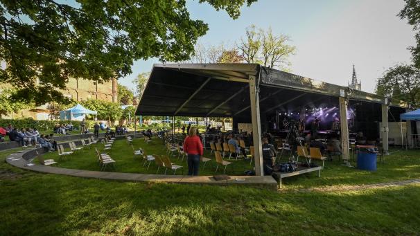 <p>Auf die Bühne im Stadtpark, die wohl schönste Freilichtbühne, die Eupen zu bieten hat, konzentrierte sich am Samstag und Sonntag der Musik-Marathon.</p>