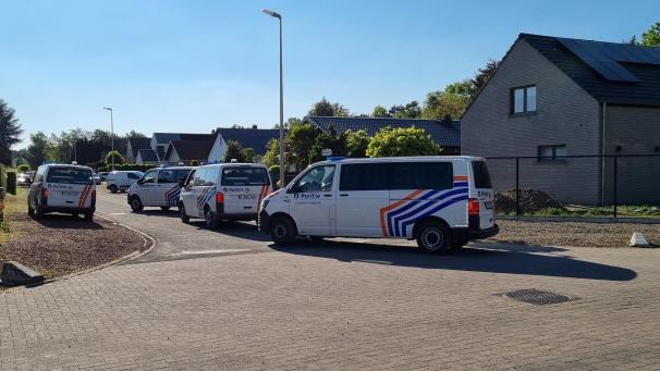 <p>Die Suche nach Jürgen Conings läuft weiter unter Hochdruck. Eine heiße Spur gibt es bisher aber nicht.</p>