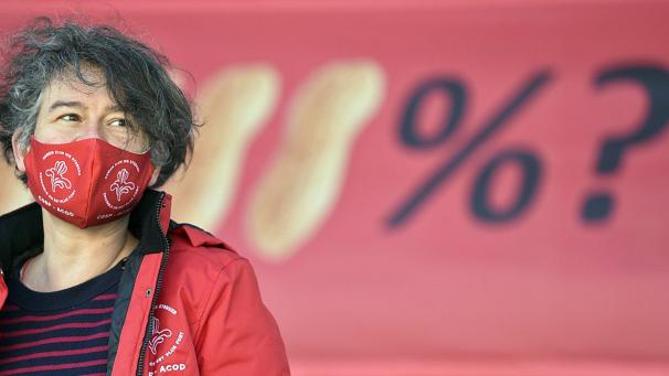 <p>Gewerkschaftsprotest Ende März gegen die „absurde“ Lohnnorm</p>