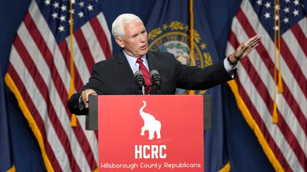 <p>Der ehemalige US-Vizepräsident Mike Pence spricht beim jährlichen Hillsborough County NH GOP Lincoln-Reagan Dinner.</p>