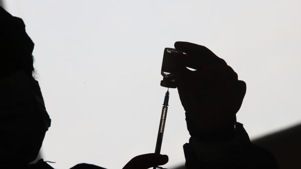 <p>16- und 17-jährige werden ebenfalls in die Impfkampagne gegen das Coronavirus einbezogen.</p>