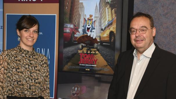 <p>Rainer und Larissa Stoffels freuen sich sehr, ab heute wieder Zuschauer im Kino Scala zu empfangen. Im Sommer ist auch ein Open Air-Programm geplant.</p>