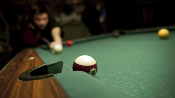<p>Billardspielen in der Kneipe bleibt bis auf Weiteres verboten.</p>
