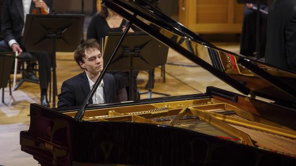 <p>Mit brillanter Technik und musikalischer Reife überzeugte der 27-jährige Franzose Jonathan Fournel beim Königin-Elisabeth-Wettbewerb.</p>