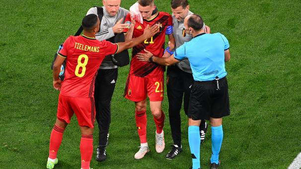 <p>Für Timothy Castagne war die EM nach 25 Minuten beendet.</p>