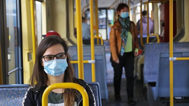 <p>In NRW gelten neue Regeln im öffentlichen Nahverkehr.</p>