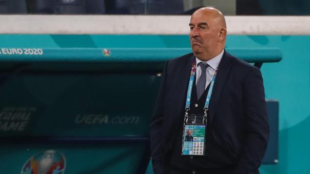 <p>Russlands Trainer Stanislaw Tschertschessow zeigte sich nach dem Spiel gegen die Roten Teufel „not amused“.</p>