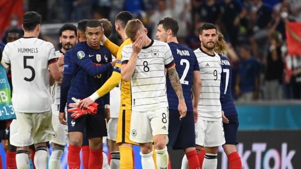 <p>Jubel bei Frankreich, Frust bei den Deutschen nach dem Schlusspfiff</p>