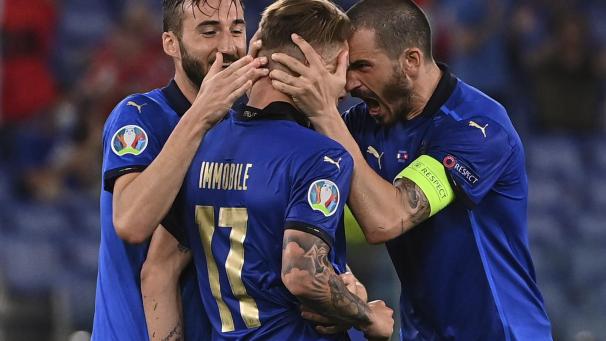 <p>Die Squadra Azzurra spielt sich im Eiltempo ins Achtelfinale.</p>