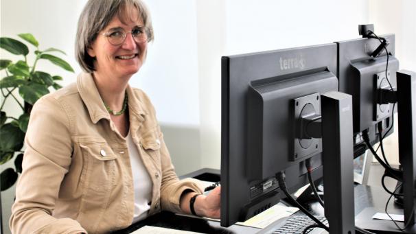 <p>Frohen Mutes hatte Silvia Mertens im Rathaus ihren Dienst angetreten.</p>