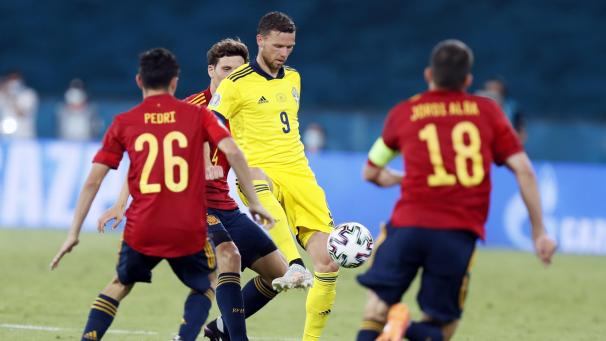 <p>Schwedens Marcus Berg sah sich nach seiner vergebenen Großchance gegen Spanien extremen Beleidigungen ausgesetzt.</p>