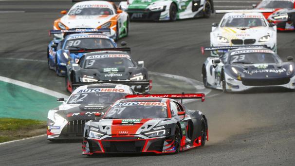 <p>Buntes Fahrerfeld mit GT3-Sportwagen in der neuen DTM</p>