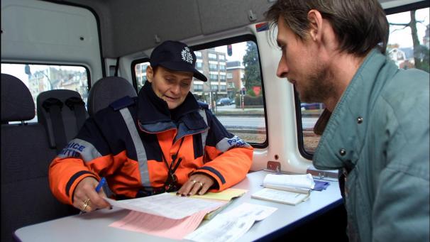 <p>Der Zuschlag wird auch zu Knöllchen wegen Verkehrsübertretungen addiert.</p>