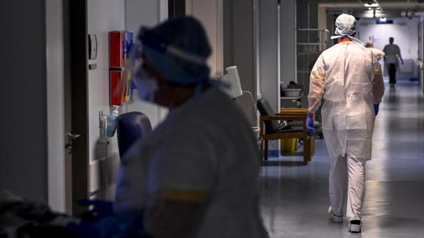 <p>In der letzten Woche hat der Druck auf die Krankenhäuser - hier ist das Spital in Bonheiden (Provinz Antwerpen) zu sehen - weiter nachgelassen.</p>