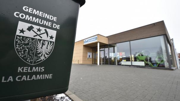 <p>Die Gemeinde liegt im Clinch mit der Baufirma. Das Gericht beugt sich über den Streit.</p>