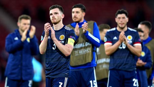 <p>Schottland muss erneut nach der Vorrunde die Koffer packen.</p>