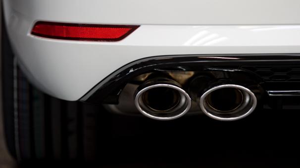 <p>Ab 2030 verbietet Brüssel Verbrennungsmotoren.</p>