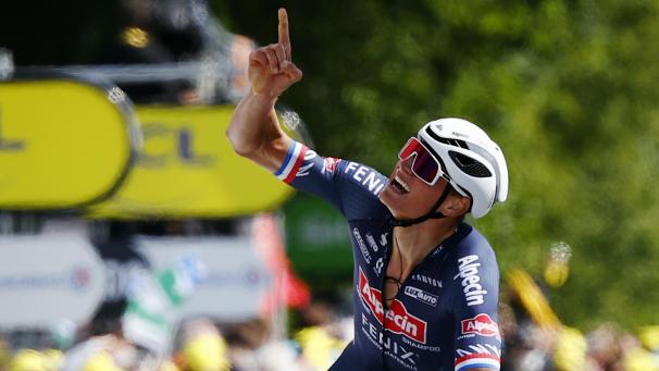 <p>Mathieu van der Poel sicherte sich die zweite Etappe.</p>