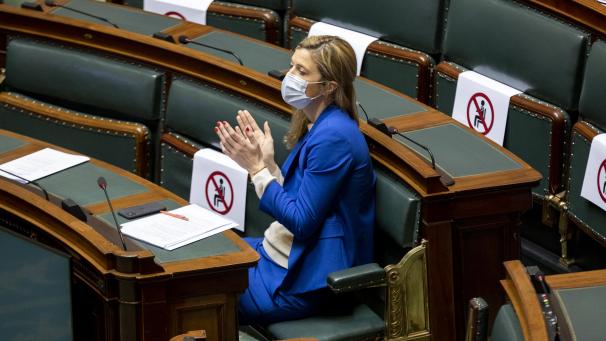 <p>Innenministerin Annelies Verlinden rechnet damit, dass „ihr“ Pandemigesetz diese Woche grünes Licht von der Kammer erhalten wird.</p>