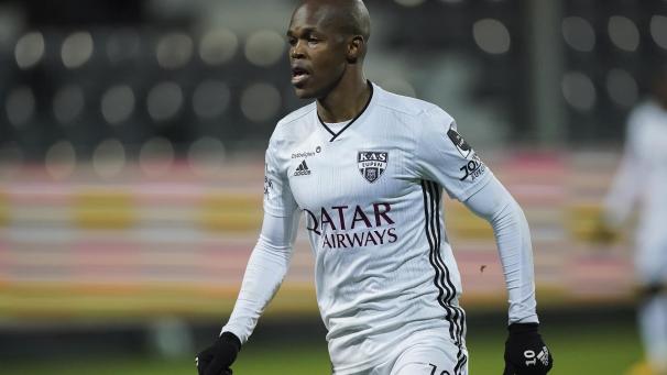 <p>Knowledge Musona hat einen neuen Arbeitgeber in Saudi-Arabien gefunden.</p>