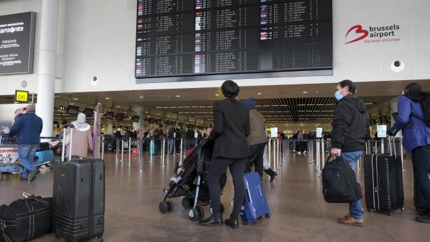 <p>Am Landesflughafen in Zaventem herrscht nach etlichen Wochen des Stillstands langsam aber sicher wieder mehr Betrieb.</p>