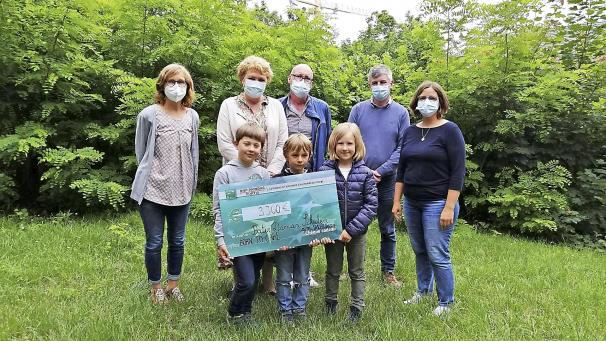 <p>3e77b056-41b4-40bf-acf5-8e4219d58d1e</p>