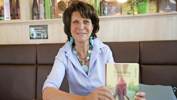 <p>Lena Demeul hat ihren Debütroman vorgelegt.</p>