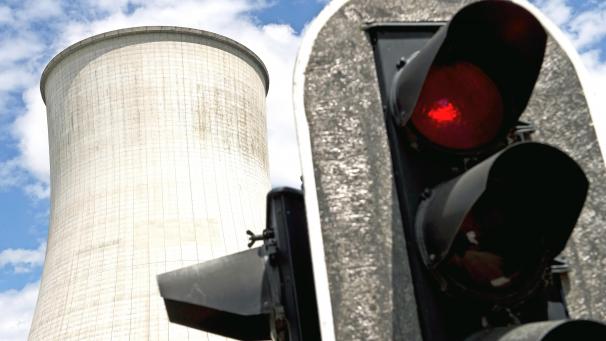 <p>Der Betreiber selbst sagt jetzt, dass der letzte Vorhang über die Meiler von Tihange (Bild) und Doel gefallen ist.</p>