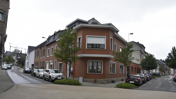 <p>Blick auf die Hostert, wo sich Anwohner über ein deutlich gestiegenes Verkehrsaufkommen beschweren.</p>