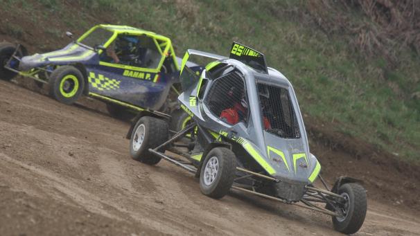 <p>Zum ersten Mal wieder seit dem 13./14. April 2019 steht eine Autocross-Veranstaltung in Crombach an.</p>