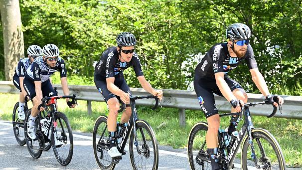 <p>Tiesj Benoot (Mitte)</p>