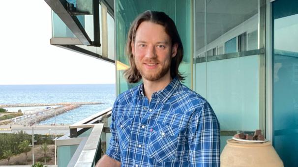 <p>Tobias Münstermann erlebte das Finale im Flugzeug, im Auto und auf dem Sofa – und gewann.</p>